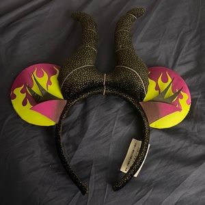 Maleficent Ears Disney World NWOT